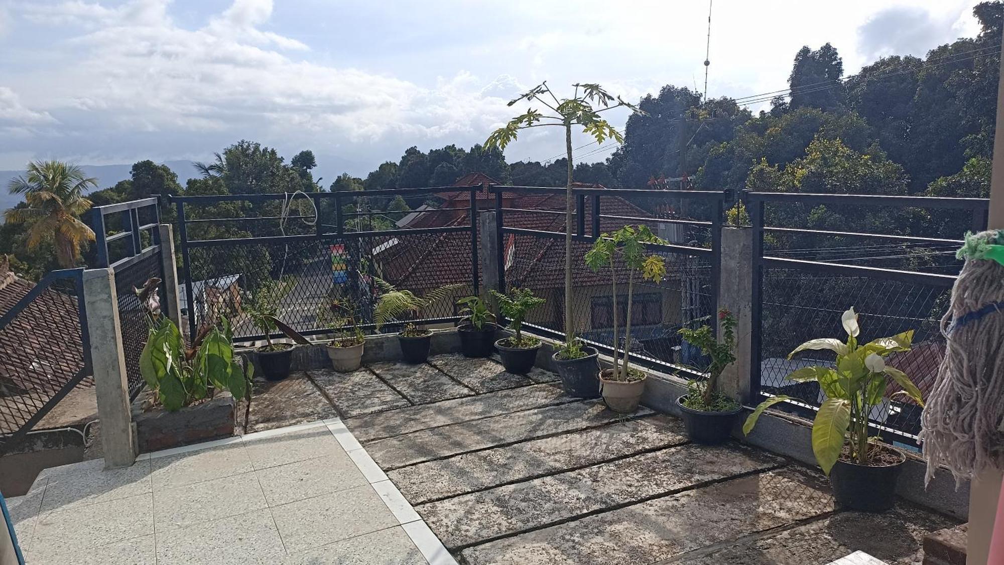 Puri Pilihani Hostel Мундук Экстерьер фото