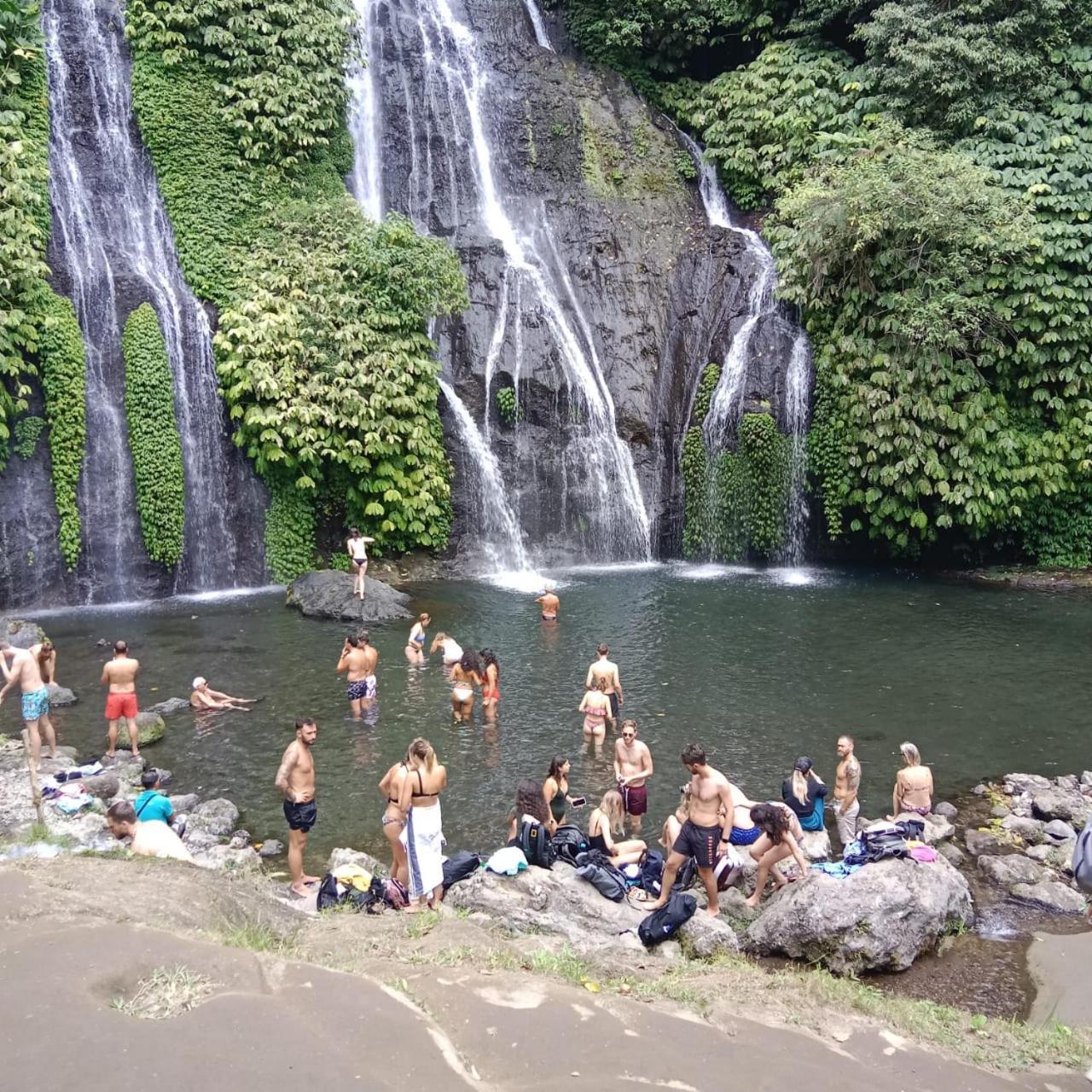 Puri Pilihani Hostel Мундук Экстерьер фото