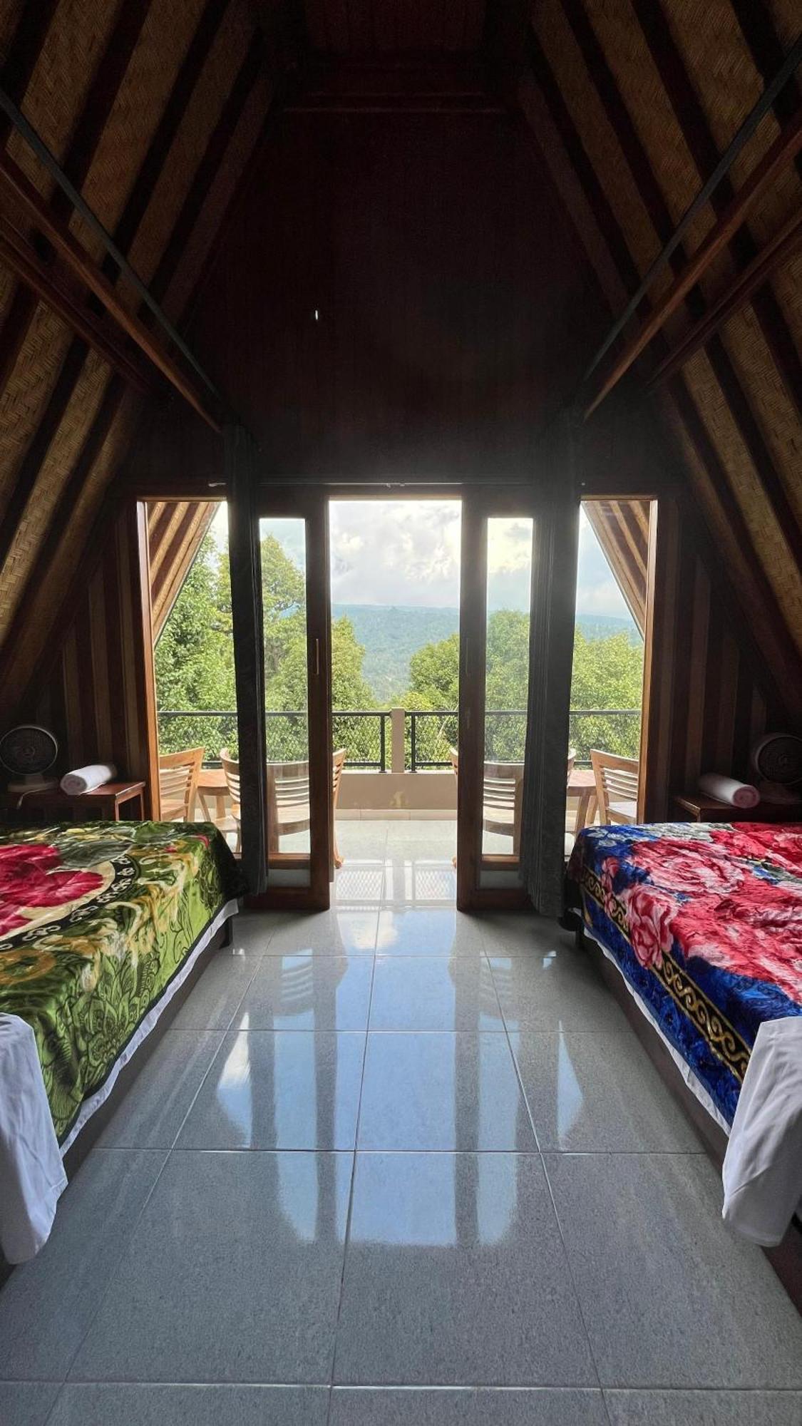 Puri Pilihani Hostel Мундук Экстерьер фото