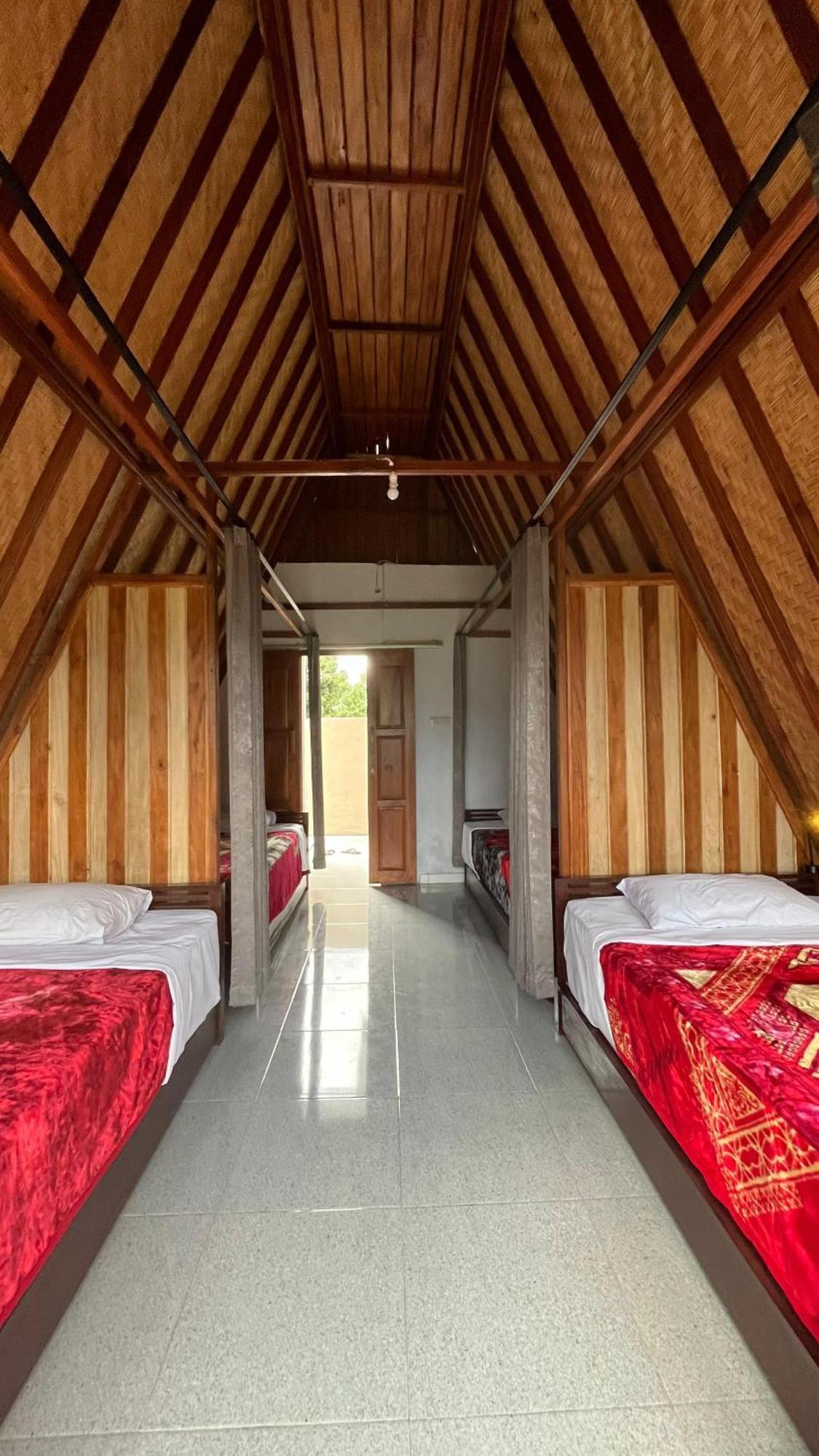 Puri Pilihani Hostel Мундук Экстерьер фото