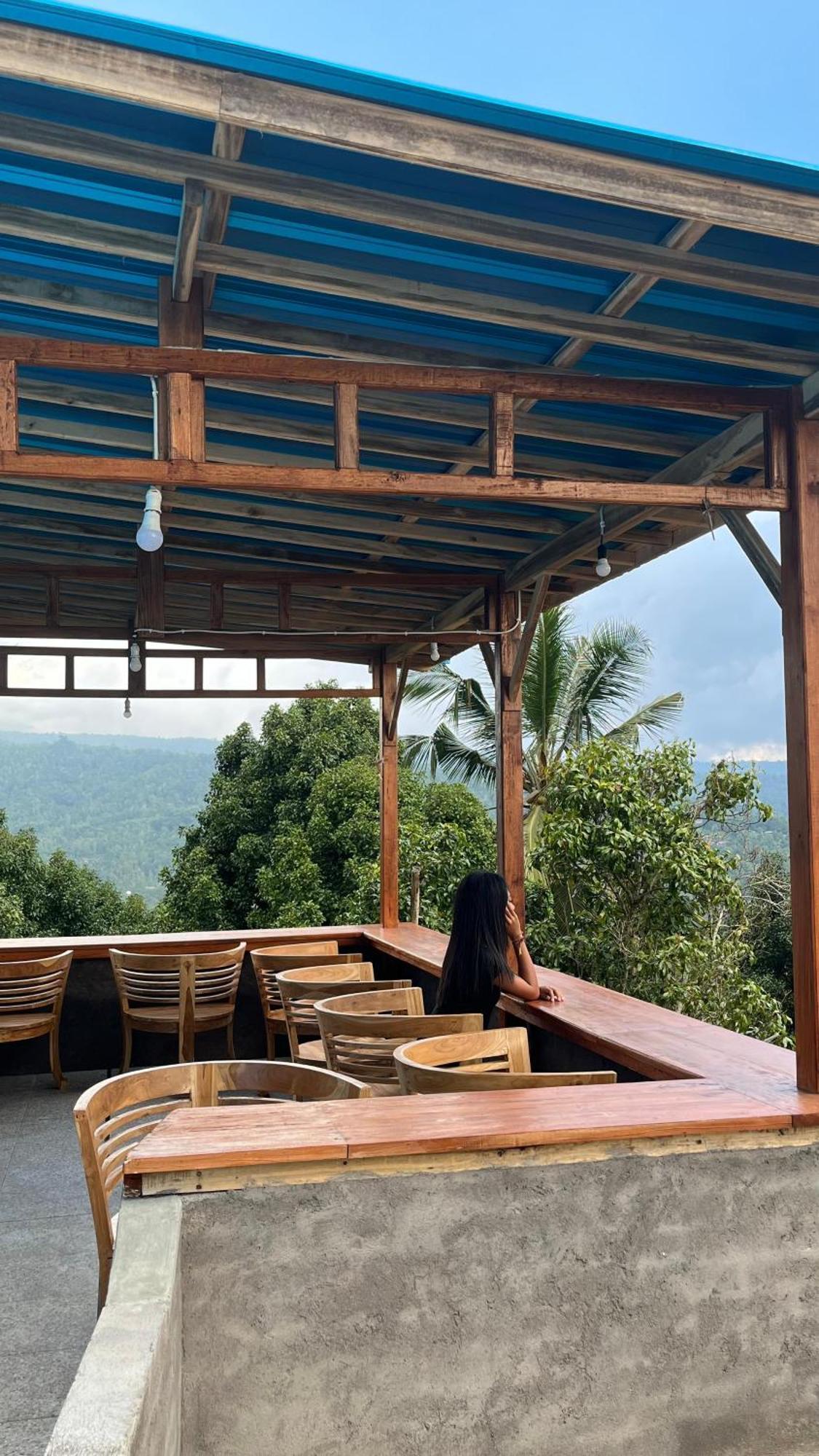 Puri Pilihani Hostel Мундук Экстерьер фото